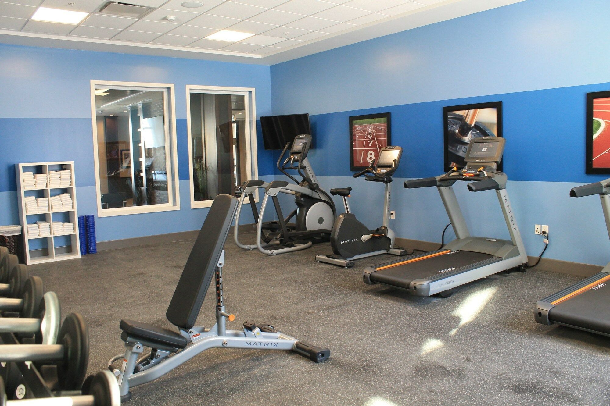 Four Points By Sheraton Grande Prairie Bagian luar foto